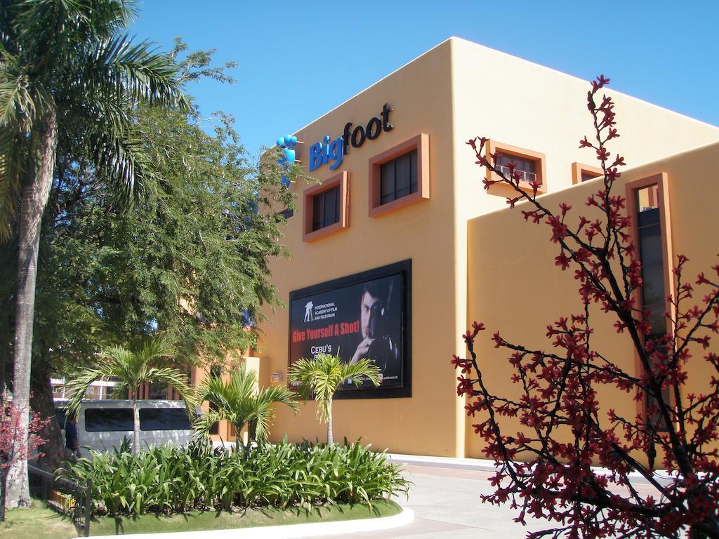 Anthurium Inn Lapu-Lapu City Exterior photo